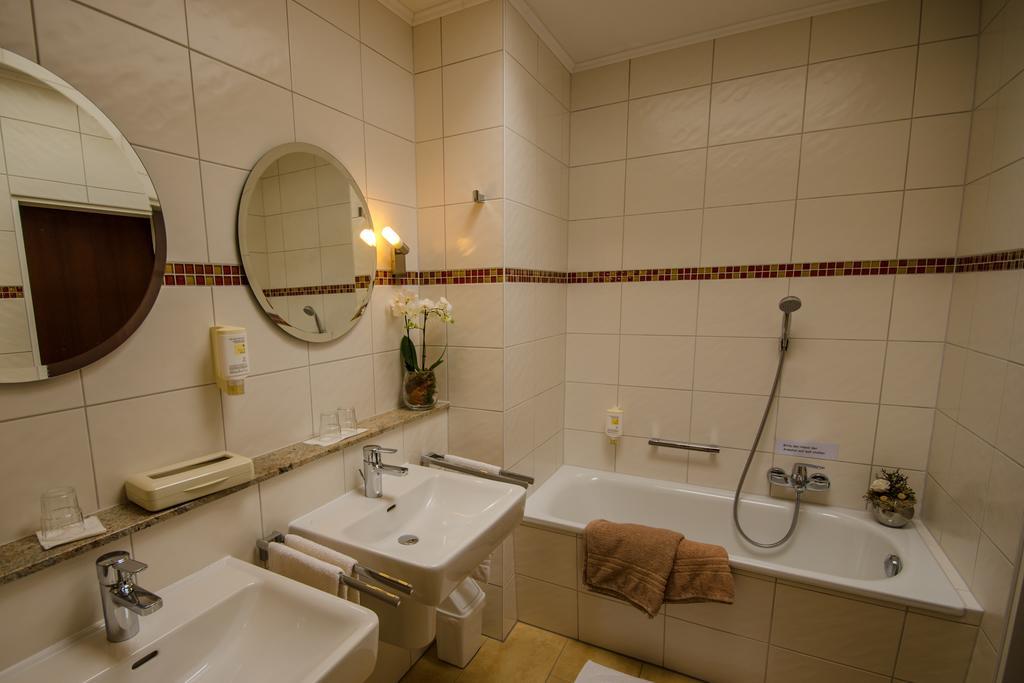 Hotel Stadt Aurich Quarto foto
